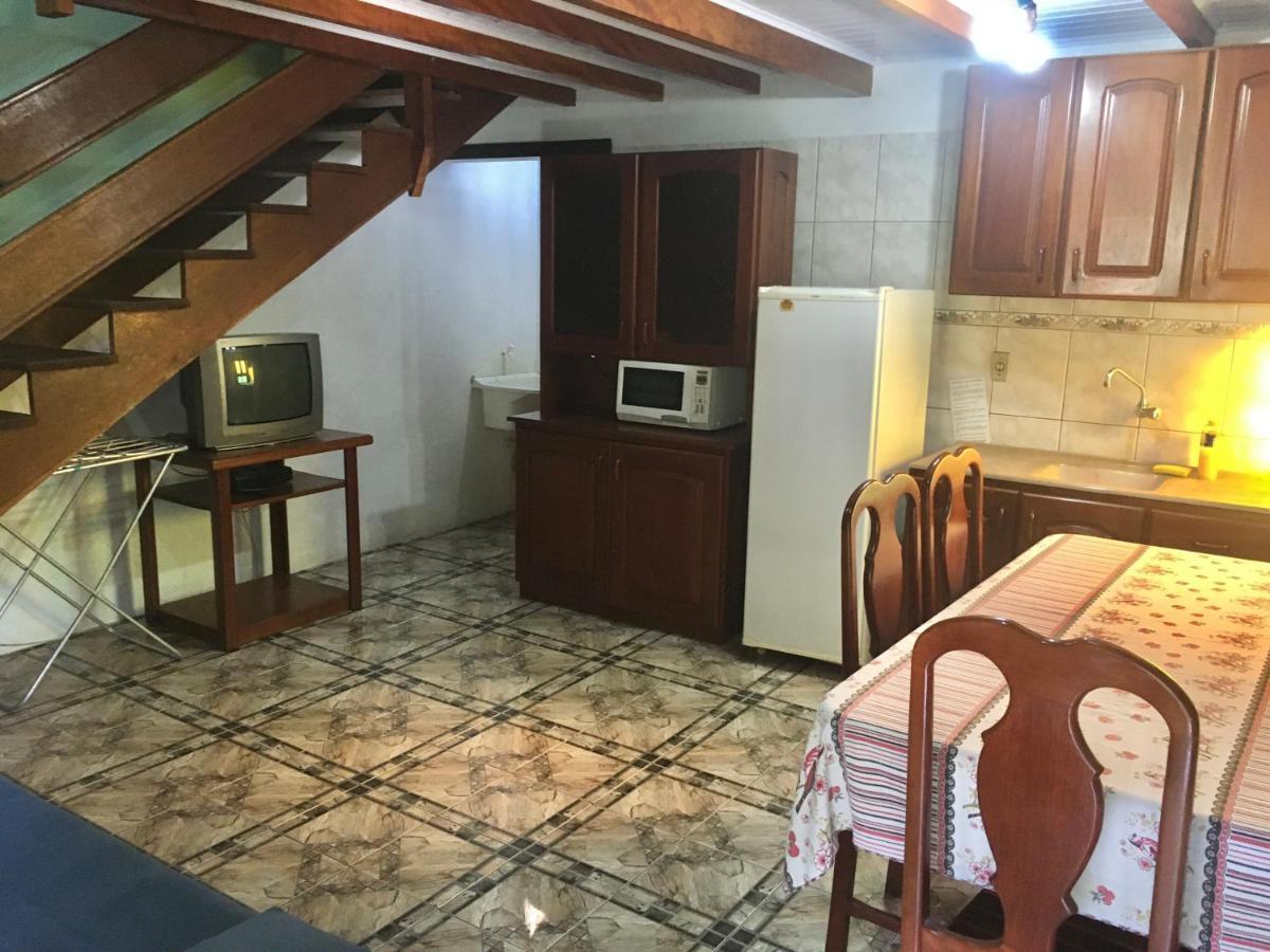 ホテル Residencial Aracua ボンビーニャス エクステリア 写真