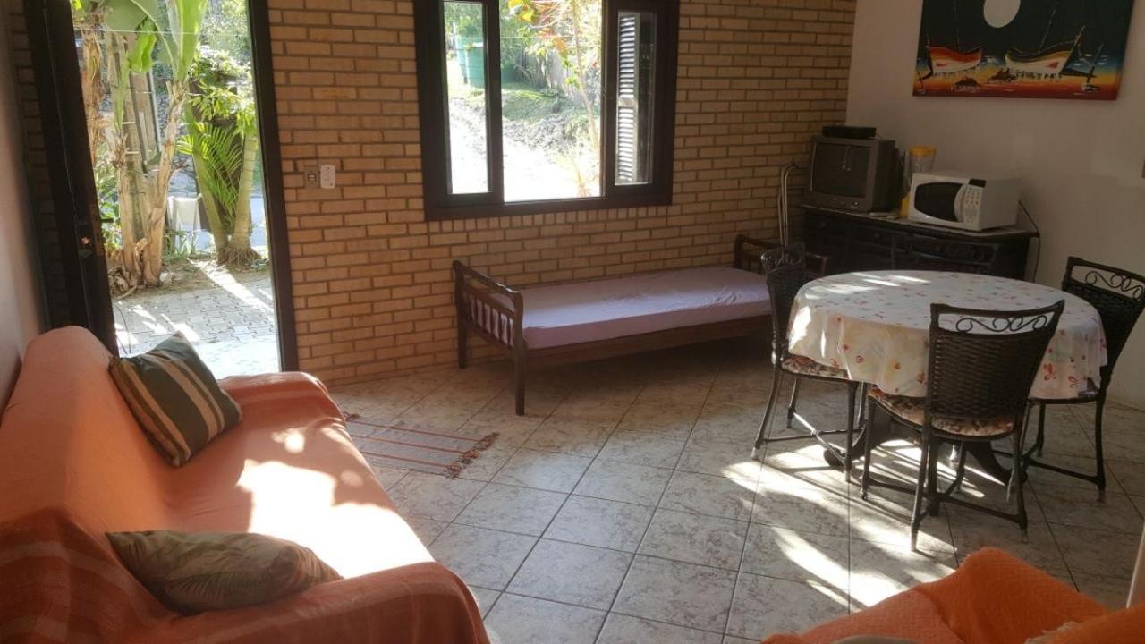 ホテル Residencial Aracua ボンビーニャス エクステリア 写真