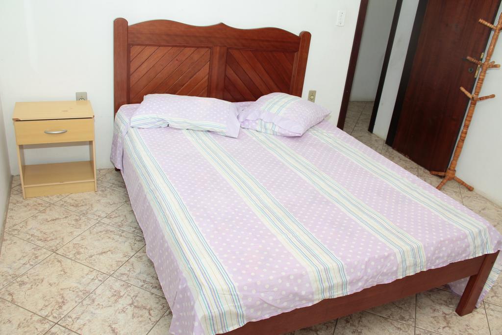 ホテル Residencial Aracua ボンビーニャス 部屋 写真