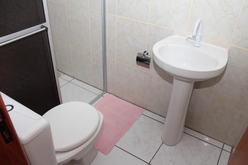 ホテル Residencial Aracua ボンビーニャス 部屋 写真