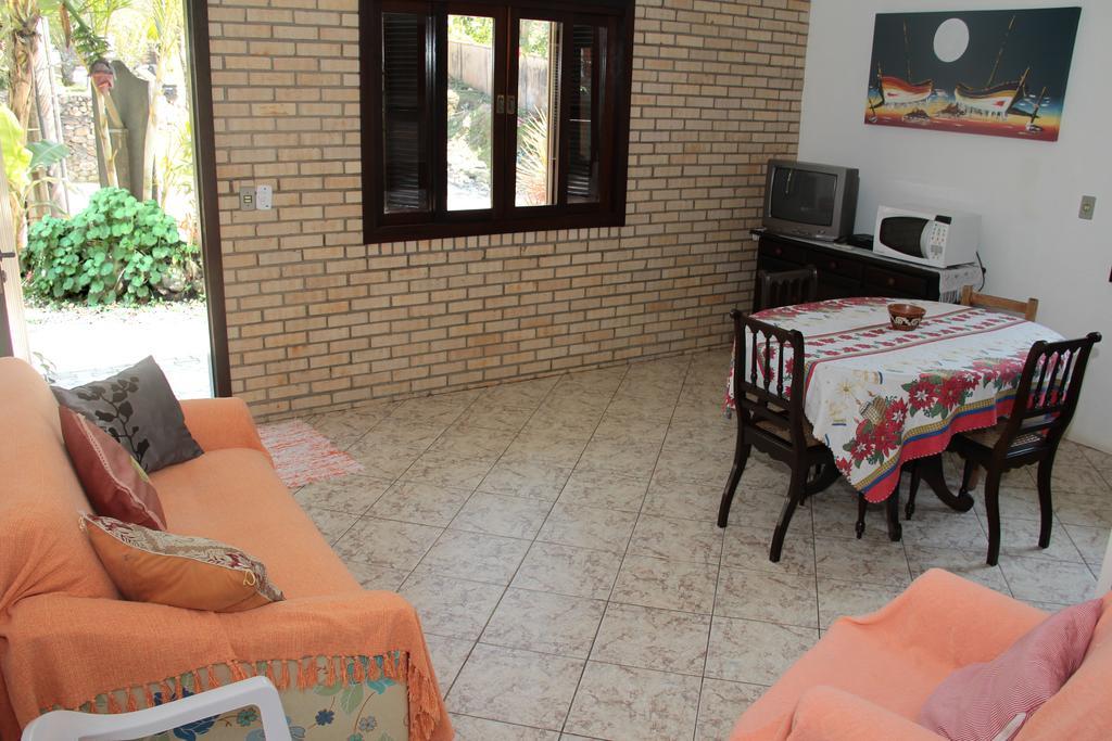 ホテル Residencial Aracua ボンビーニャス 部屋 写真