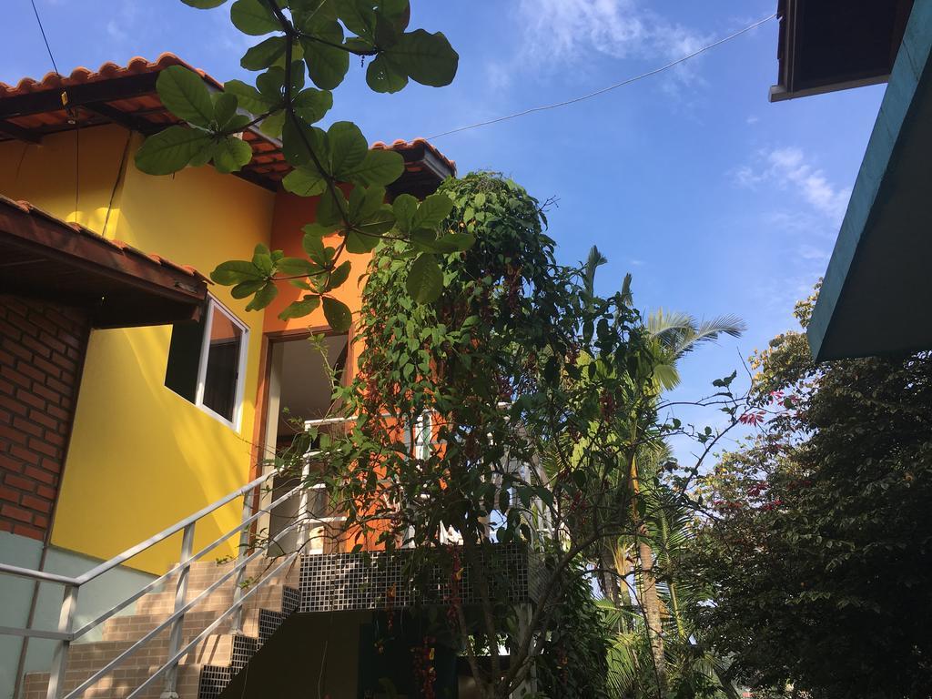 ホテル Residencial Aracua ボンビーニャス エクステリア 写真
